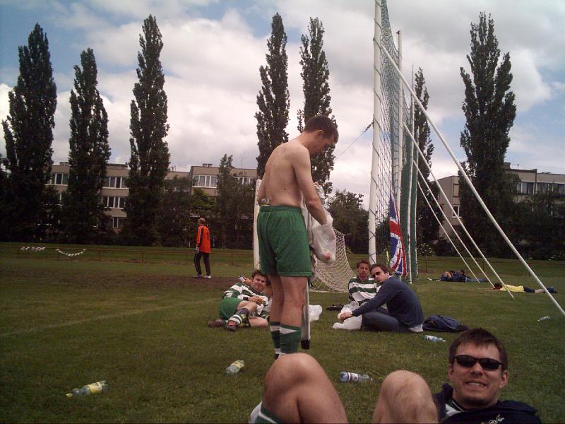 Geraint (with water bottle) and Joe.JPG